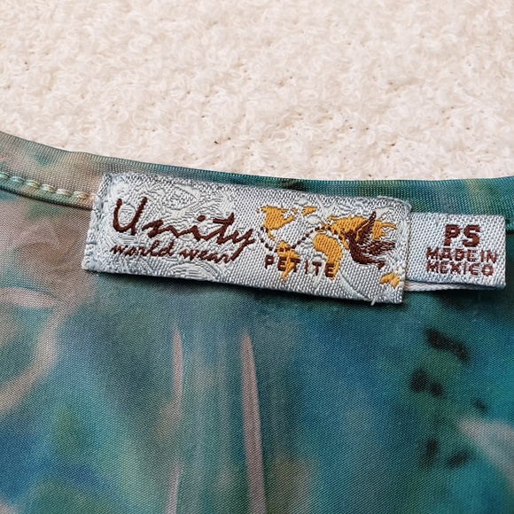 🐱Unity World Wear Multi-Colored Top - Picture 4 of 6